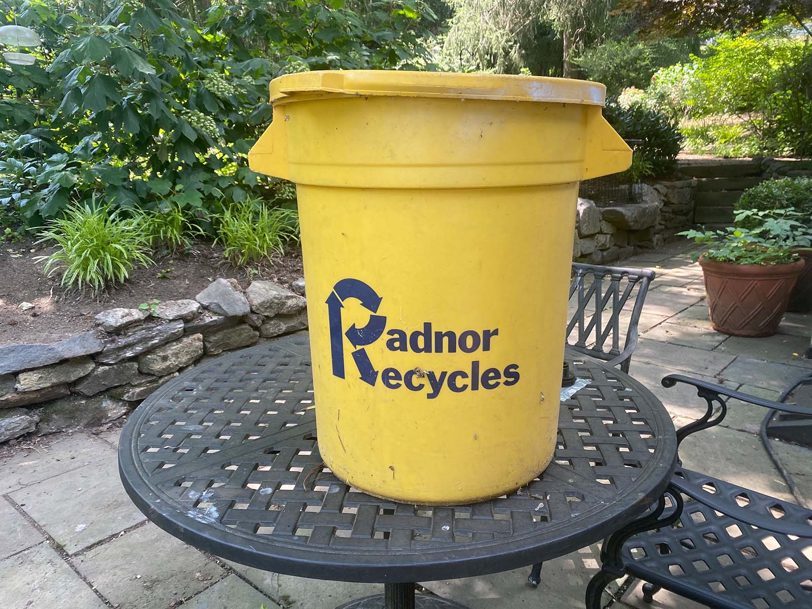 How to Make a Rain Barrel Tiny Waste