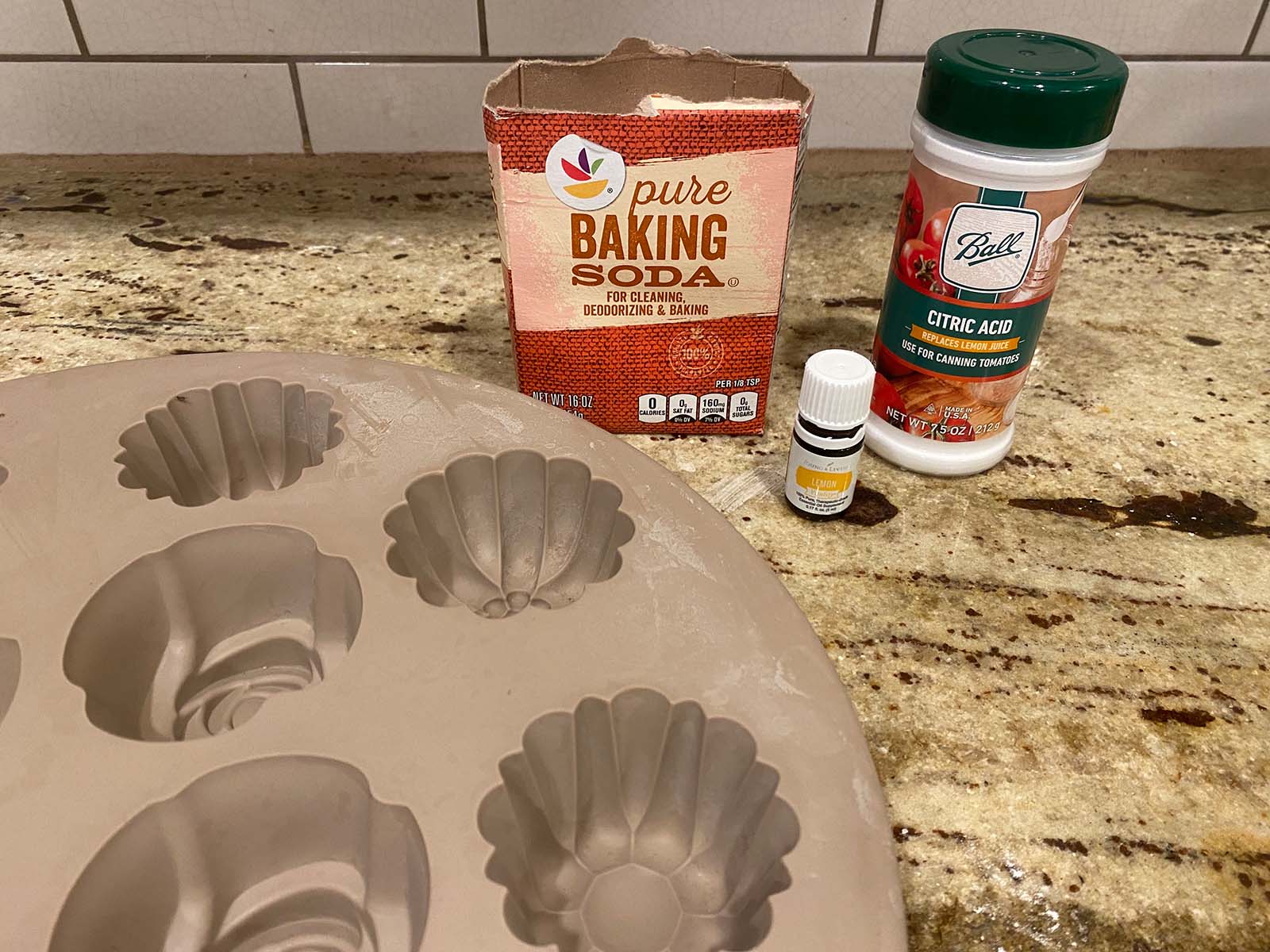 How to Make Toilet Cleaning Bombs Tiny Waste